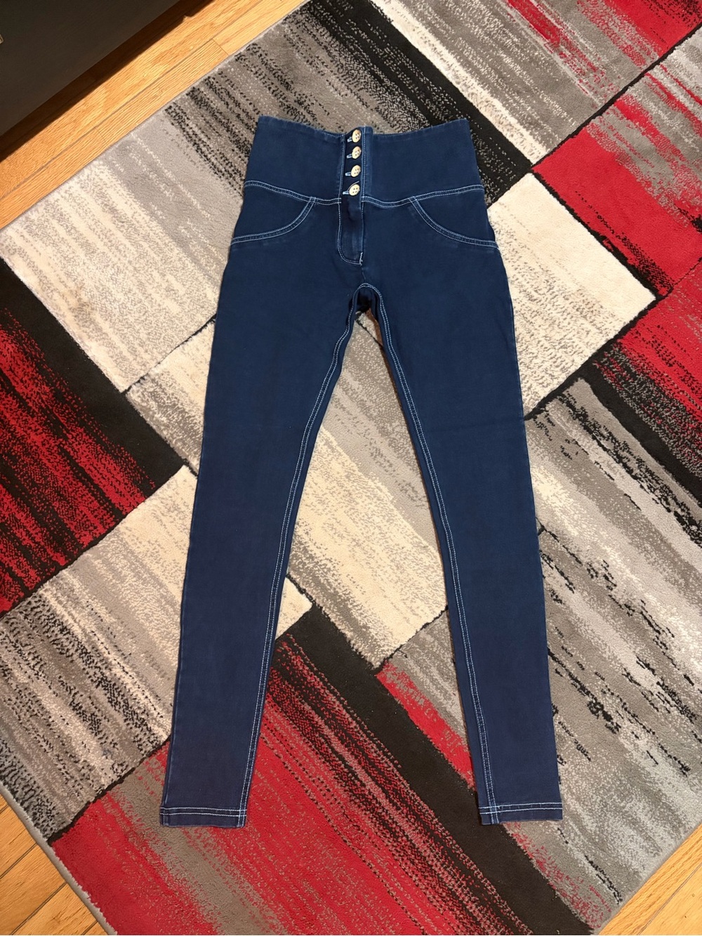Freddy High-Waist Dark Blue Jeggings with Button Front